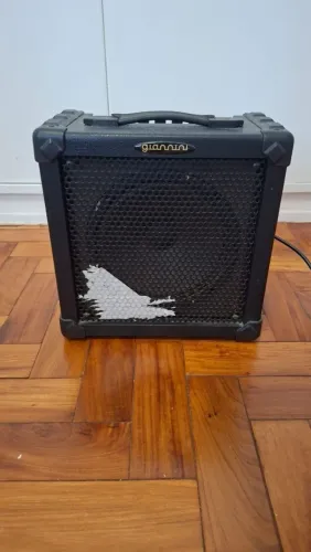 Amplificador de baixo Giannini B-20 20W bivolt