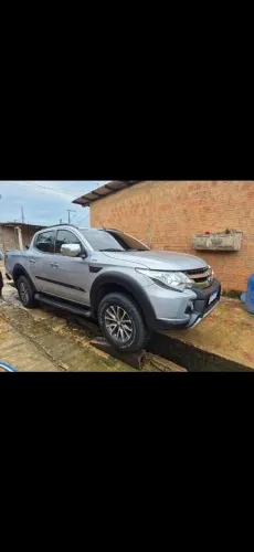 Mitsubishi L200 Tri. Out. HPE-S 2-4 CD 4X4 DIE 2021