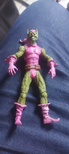 action figure duende verde marvel legends hasbro 2009