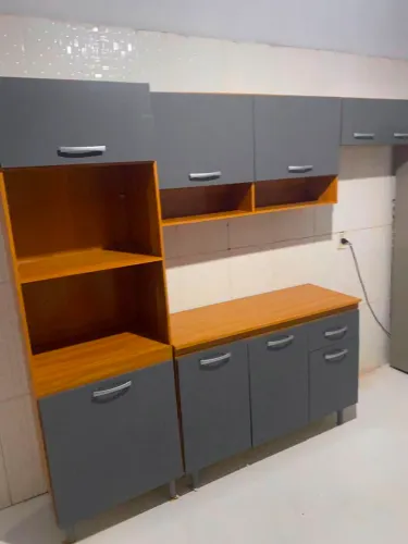 Guarda Roupa Paris 8 Portas Novo/Entrega É Montagem Disponível Loja RL Moveis
