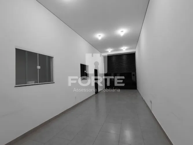 ALUGO excelente ponto comercial novo no Jardim Esperança em Mogi das Cruzes. Com 52 mts2.