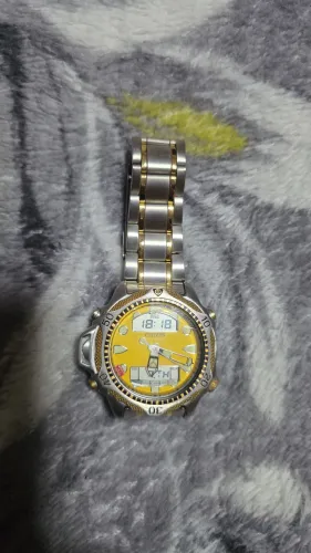 Relogio citizen aqualand C500 amarelo 