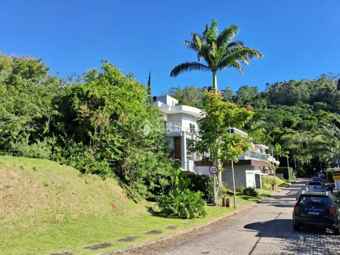 Terreno em condominio fechado