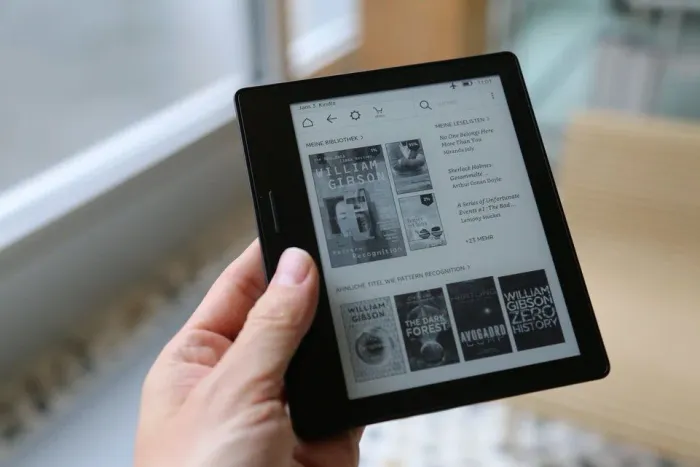 O Kindle Oasis 2019 (10ª geração)