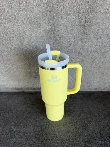 Copo Stanley Quencher H2.0 FlowState Tumbler - Original - 1,18L