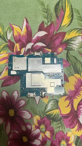 Placa Mãe PS Vita Fat 1000 - FUNCIONA MAS COM AVARIA (Ler Descrição)