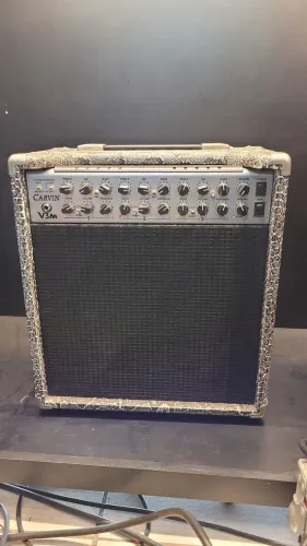 Amp válvulado Carvin V3m