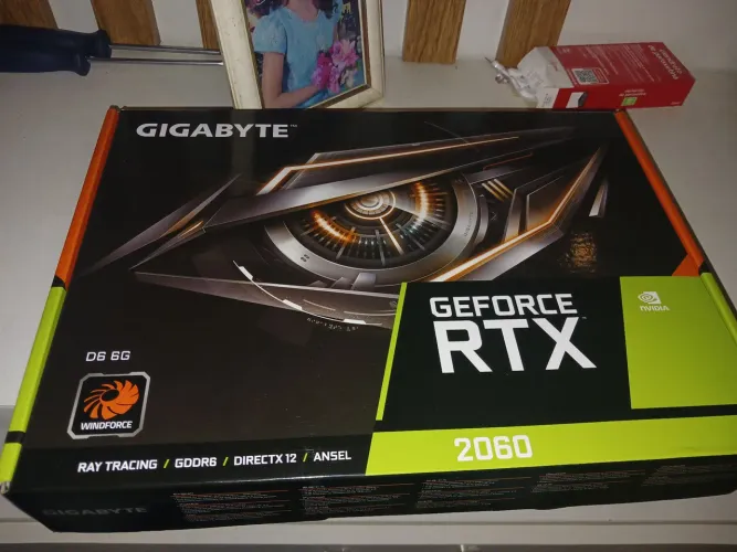 Placa de video rtx 2060 6gb Gigabyte