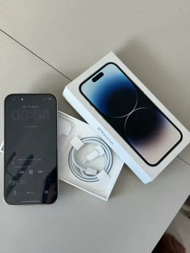iPhone 14 Pro impecável