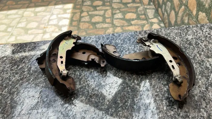 VENDO Lonas de freio traseiro Sandero/logan