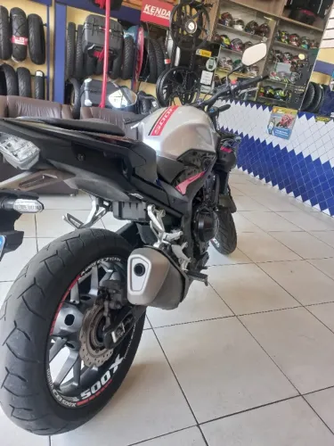 Vende-se Honda CB 500F