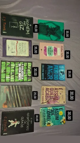 livros em ótimo estado