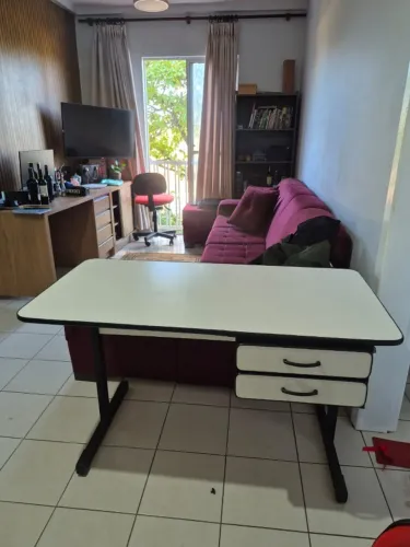mesa de escritório