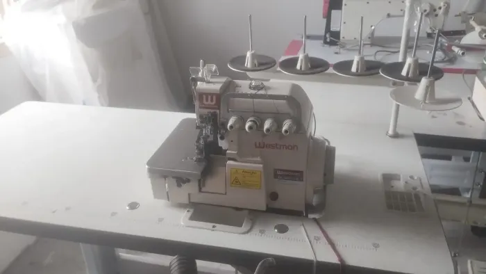 Máquina De Costura Interloque