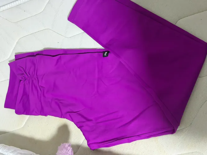 Legging PWRD BY COFFEE tamanho G