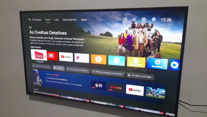 Smartv 50 polegadas ótima TV com vários recursos fáceis de usar