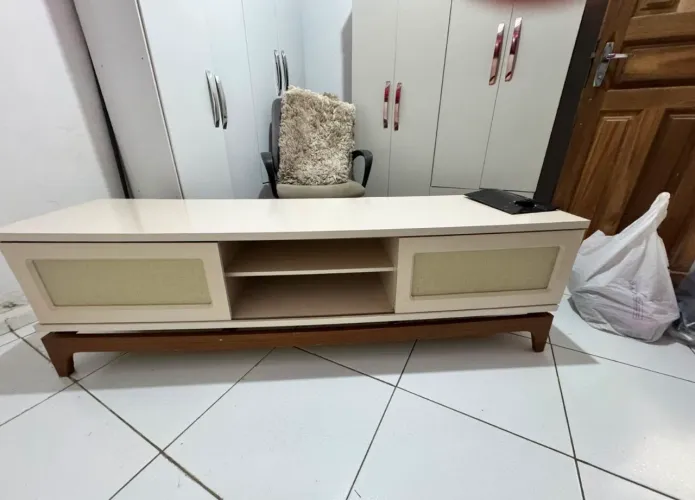 Vendo este rack - modelo retrô