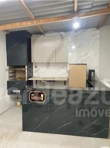 Casa a venda com 2 quartos, área gourmet no Vida Nova em Campinas-SP.