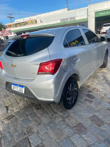 Chevrolet Onix Hatch LT 1.0 8V Flex Mec. 4P 2019
