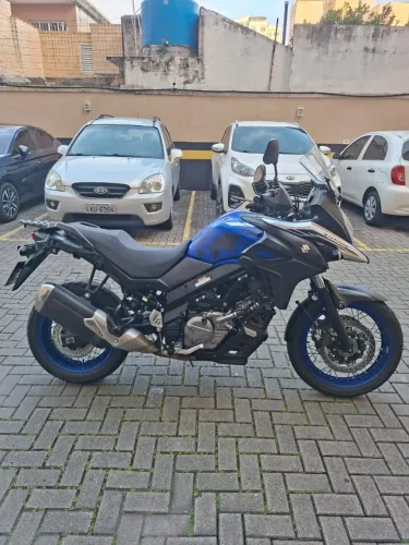 Suzuki V-Strom 650xt ABS e CT, azul,  toda original, banco de gel, único dono, 2024/2025