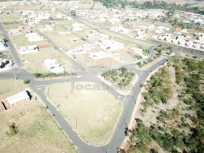 Terreno Padrão em Bady Bassitt