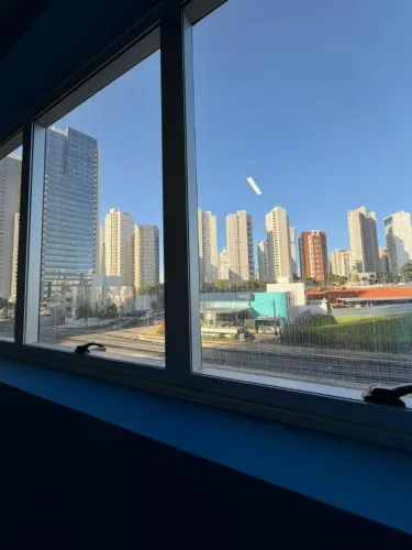 Sala para escritorio com mobilia, 35m2, Edifício JK New Concept Business 3500
