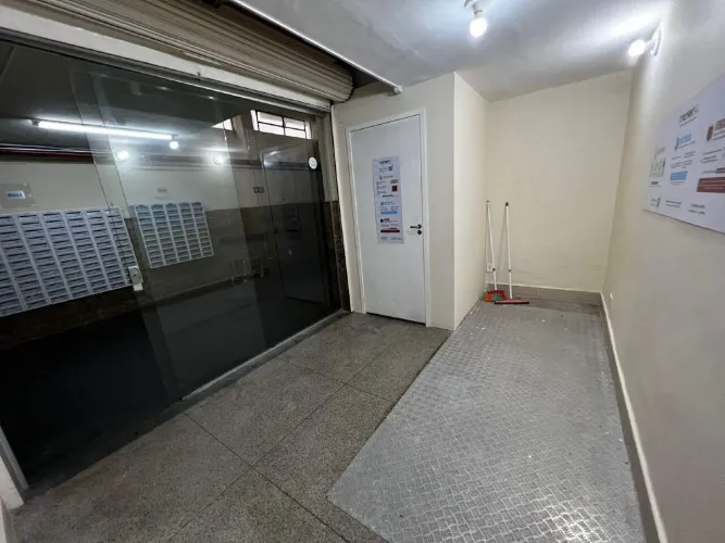 Loja à venda, 42m² de área no Santo Agostinho.
