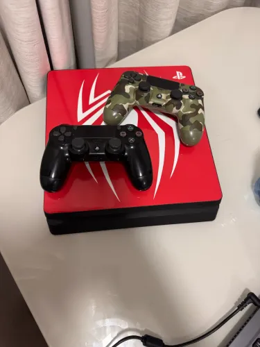 PS4 SLIM 1T COM CAIXA 