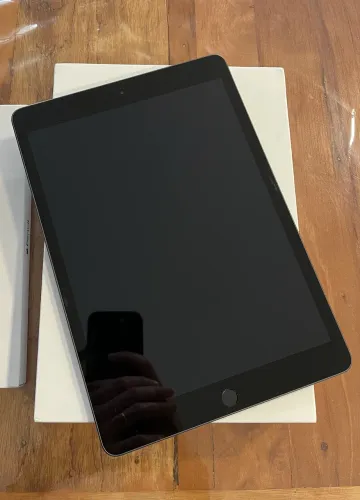 iPad 8 geração 32GB