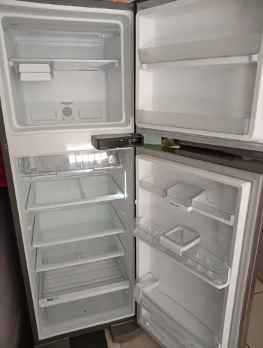 Geladeira Brastemp 375 litros Frost Free