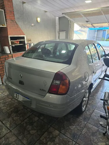 Renault Clio RT/ Privil. 1.0/1.0 Hi-power 16V 5P 2002