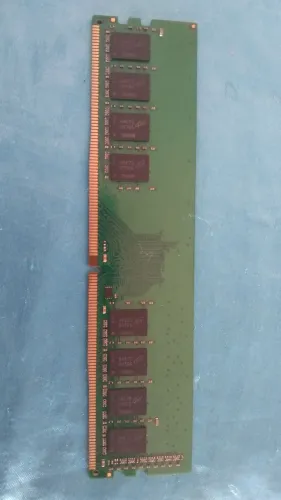Memória original Micron 4GB DDR4