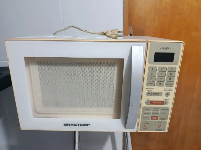 Microondas só para peça