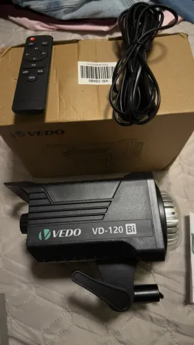 Par Iluminadores LED COB VEDO VD-120Bi 120W Bicolor - Nunca Usados