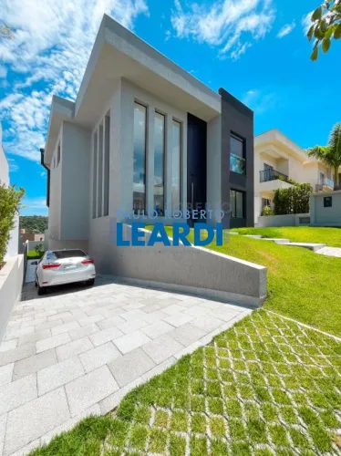 CASA EM CONDOMÍNIO - ITAHYE - SP