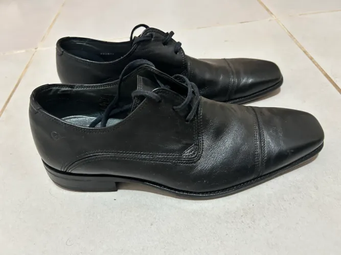 Sapato Social Democrata Preto Couro ? Estado de Novo