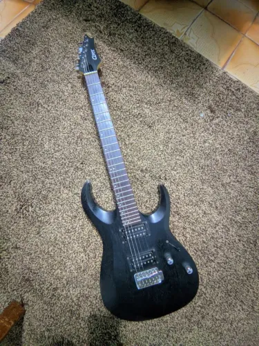 Guitarra Cort X100