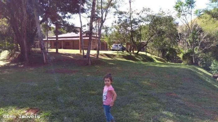 Sítio / Chácara para Venda em São José dos Campos, Cachoeira Roncador, 3 dormitórios, 1 su