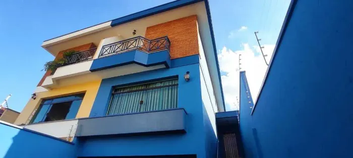 Sobrado a venda no Jaguaré (2 suítes) 6 vagas