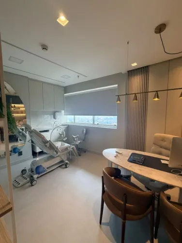 CRISTAL TOWER 70M² - VENDO