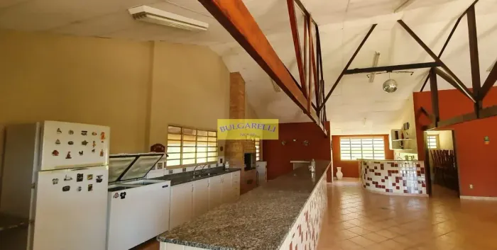Chacara Venda ou Permuta Contendo 2 Casas 2 Galpões Com Òtima Localização Bairro da coloni