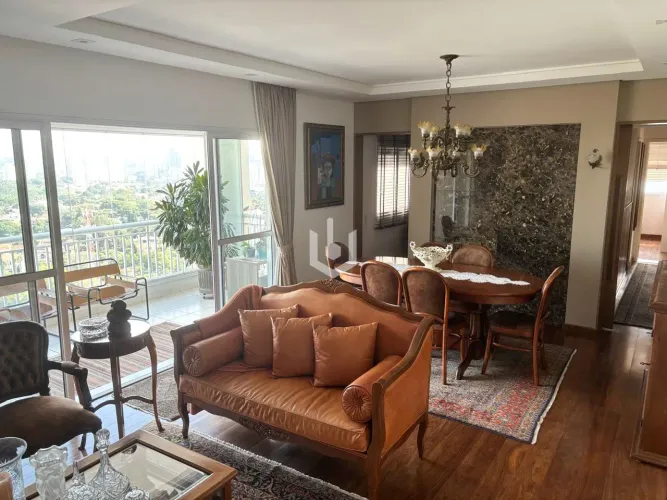 Cobertura no condominio Vivanti de 286m² com 4 Dormitórios