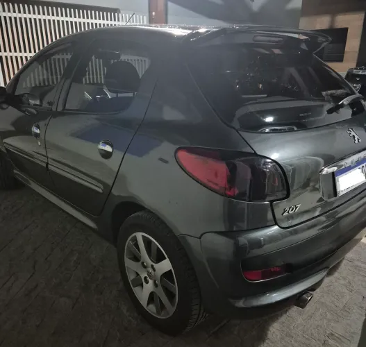 Peugeot 207 XR Sport 1.4 Flex 8V 5P 2009