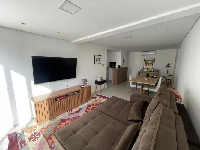 Apartamento à venda no Hola, Parque Una  67 m², 2 quartos (sendo 1 suíte), cozinha planeja