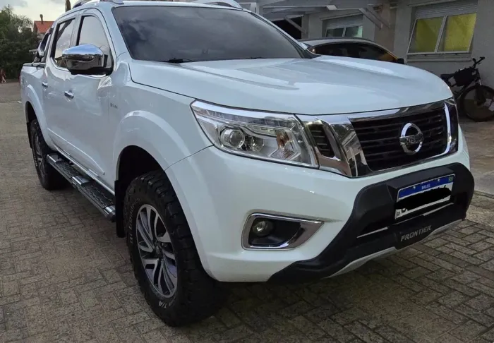 Nissan Frontier LE CD 4X4 2.3 Bi-TB Diesel Aut. 2022