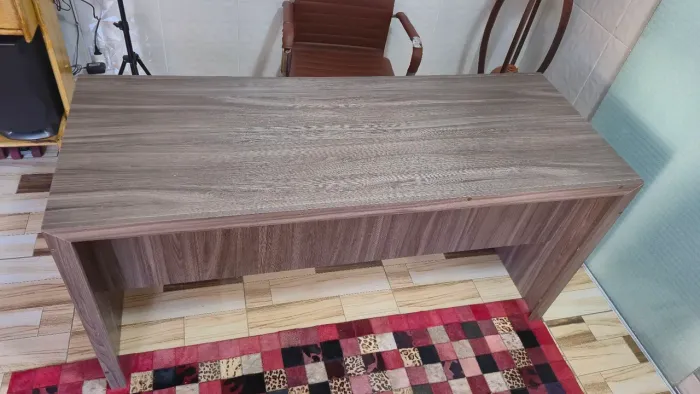 Mesa de escritório. Mesa de consultório 