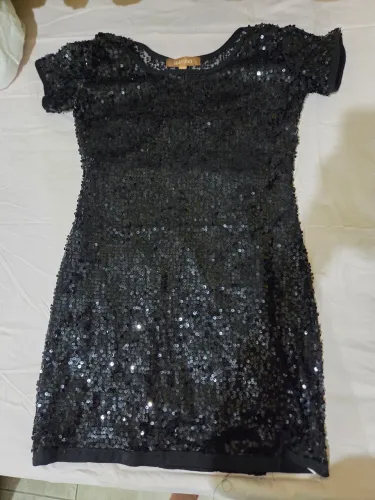 Vestido paetê preto