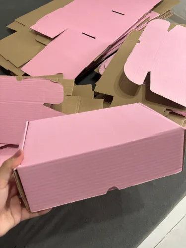 50 caixas para envio de papelão rosa diversos tamanhos
