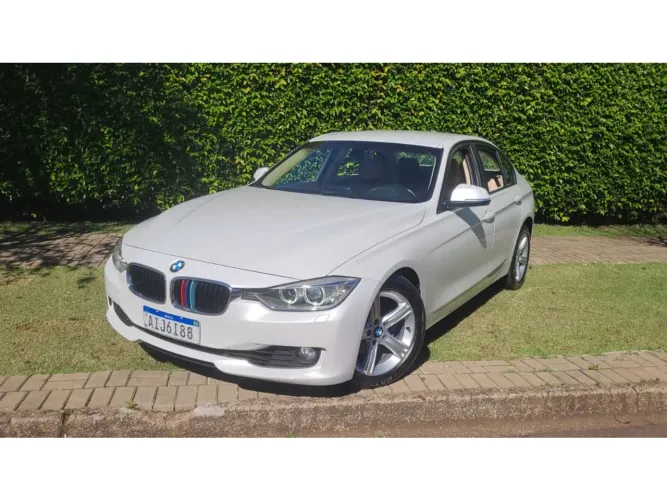 BMW 320I 320i 2015