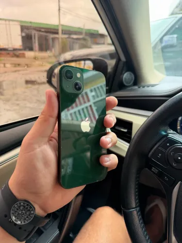 iPhone 13 128 GB